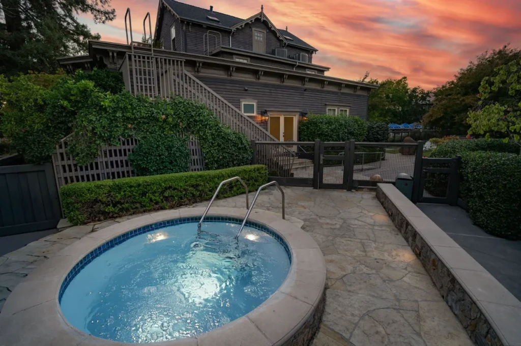 hot tub